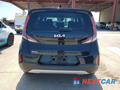 Zdjęcie 7 z 13 samochodu: 2023 KIA SOUL LX VIN:KNDJ23AU4P7882745 - miniatura