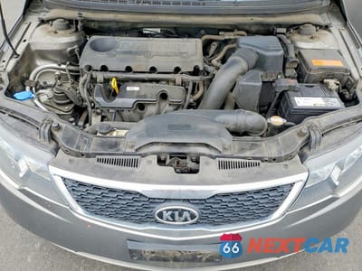 Zdjęcie 11 z 12 samochodu: 2012 KIA FORTE EX VIN:KNAFU4A22C5497241 - miniatura