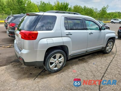 Trzecie zdjęcie samochodu z tyłu: 2015 GMC TERRAIN SLE VIN:2GKFLWEK6F6117844 - miniatura