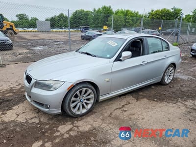 2011 BMW 328 XI WBAPK7C50BA974127 - główne zdjęcie licytacji z USA - miniatura