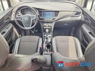 Zdjęcie 8 z 13 samochodu: 2020 BUICK ENCORE PREFERRED VIN:KL4CJASB4LB352564 - miniatura