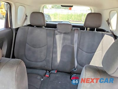 Zdjęcie 10 z 13 samochodu: 2013 KIA SOUL BASE VIN:KNDJT2A50D7770620 - miniatura