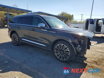 Czwarte zdjęcie samochodu z boku: 2021 LINCOLN AVIATOR BLACK LABEL VIN:5LM5J9XC5MGL07516 - miniatura