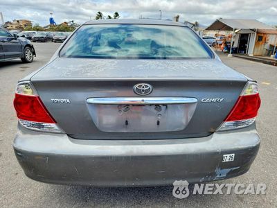 Zdjęcie 6 z 13 samochodu: 2005 TOYOTA CAMRY STANDARD VIN:JTDBE30K353002330 - miniatura