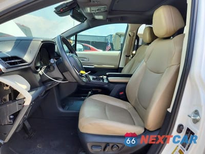 Zdjęcie 7 z 13 samochodu: 2022 TOYOTA SIENNA XLE VIN:5TDJRKEC5NS091585 - miniatura