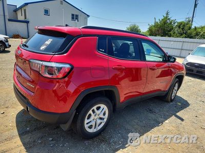 Trzecie zdjęcie samochodu z tyłu: 2018 JEEP COMPASS SPORT VIN:3C4NJDAB9JT415574 - miniatura
