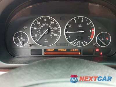 Zdjęcie 9 z 12 samochodu: 2001 BMW 540 I VIN:WBADN53461GC98013 - miniatura