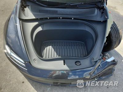 Zdjęcie 11 z 12 samochodu: 2024 TESLA MODEL 3 VIN:5YJ3E1EA4RF740963 - miniatura