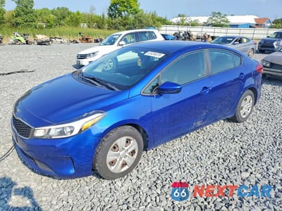 2017 KIA FORTE LX 3KPFK4A70HE139927 - główne zdjęcie licytacji z USA - miniatura