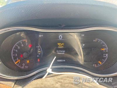Zdjęcie 9 z 12 samochodu: 2015 JEEP GRAND CHEROKEE LIMITED VIN:1C4RJFBG9FC717523 - miniatura