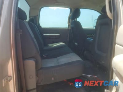 Zdjęcie 10 z 13 samochodu: 2008 CHEVROLET SILVERADO K2500 HEAVY DUTY VIN:1GCHK23638F193374 - miniatura