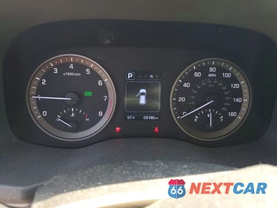 Zdjęcie 9 z 13 samochodu: 2016 HYUNDAI TUCSON ECO VIN:KM8J33A27GU144995 - miniatura