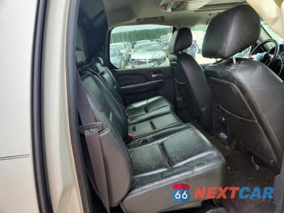Zdjęcie 10 z 12 samochodu: 2011 CADILLAC ESCALADE EXT LUXURY VIN:3GYT4MEF6BG136325 - miniatura