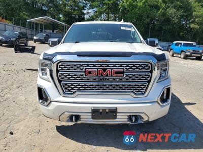 Piąte zdjęcie samochodu w środku: 2020 GMC SIERRA K1500 DENALI VIN:1GTU9FEL5LZ139201 - miniatura