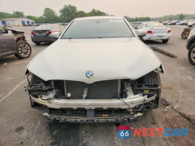 Piąte zdjęcie samochodu w środku: 2018 BMW 540 XI VIN:WBAJE7C57JWD52612 - miniatura