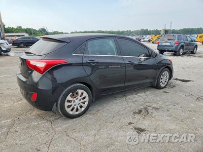 Trzecie zdjęcie samochodu z tyłu: 2016 HYUNDAI ELANTRA GT BASE VIN:KMHD35LH5GU273439 - miniatura