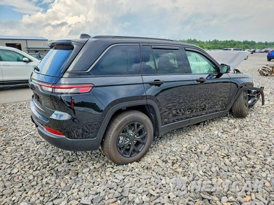 Trzecie zdjęcie samochodu z tyłu: 2026 JEEP GRAND CHEROKEE BASE VIN:1C4RJHAR5TC279996 - miniatura
