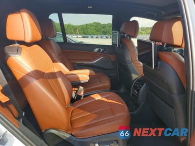 Zdjęcie 11 z 13 samochodu: 2020 BMW X7 XDRIVE40I VIN:5UXCW2C09L9A01894 - miniatura