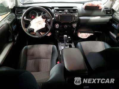 Zdjęcie 8 z 14 samochodu: 2015 TOYOTA 4RUNNER TRAIL VIN:JTEBU5JR1F5270031 - miniatura