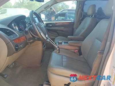 Zdjęcie 7 z 13 samochodu: 2015 CHRYSLER TOWN & COUNTRY TOURING L VIN:2C4RC1CG0FR609875 - miniatura