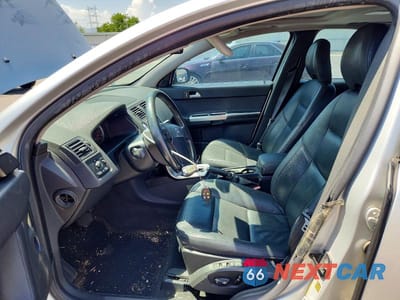 Zdjęcie 7 z 12 samochodu: 2007 VOLVO S40 T5 VIN:YV1MH682372287782 - miniatura
