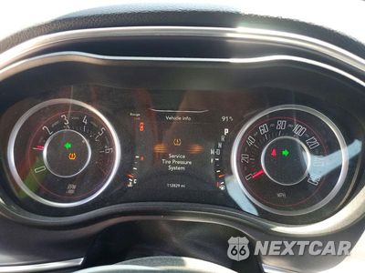 Zdjęcie 9 z 12 samochodu: 2016 DODGE CHALLENGER SXT VIN:2C3CDZAG5GH113616 - miniatura