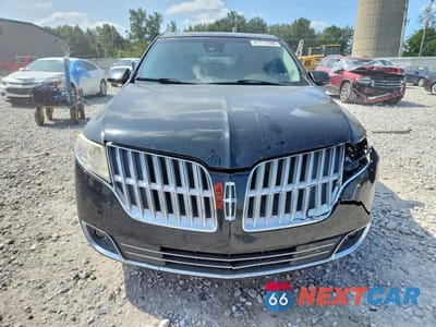 Piąte zdjęcie samochodu w środku: 2012 LINCOLN MKT VIN:2LMHJ5AT0CBL52715 - miniatura