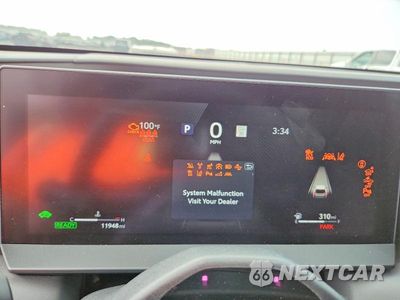 Zdjęcie 9 z 14 samochodu: 2026 TOYOTA RAV4 XSE VIN:JTM6CRAV3TD000345 - miniatura