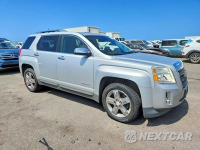Czwarte zdjęcie samochodu z boku: 2013 GMC TERRAIN SLT VIN:2GKALWEK0D6159935 - miniatura