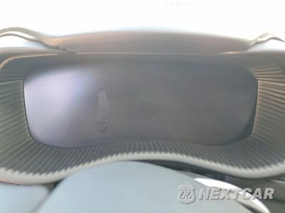 Zdjęcie 9 z 12 samochodu: 2021 ASTON MARTIN DBX VIN:SCFVUJAW0MTV03200 - miniatura