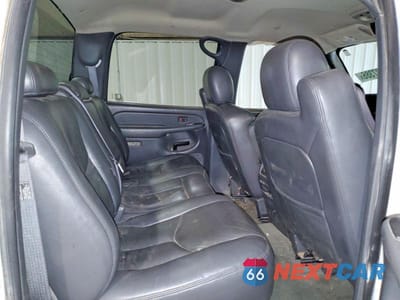 Zdjęcie 10 z 13 samochodu: 2005 CHEVROLET SILVERADO K2500 HEAVY DUTY VIN:1GCHK23295F911342 - miniatura