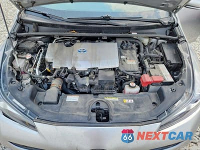 Zdjęcie 11 z 12 samochodu: 2022 TOYOTA PRIUS LE AWD-E VIN:JTDL9MFU0N3033834 - miniatura