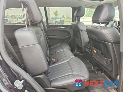 Zdjęcie 11 z 13 samochodu: 2015 MERCEDES-BENZ GL 450 4MATIC VIN:4JGDF6EE1FA505034 - miniatura
