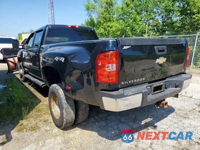Drugie zdjęcie samochodu z przodu: 2007 CHEVROLET SILVERADO K3500 VIN:1GCJK33647F554455 - miniatura