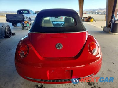Zdjęcie 6 z 12 samochodu: 2006 VOLKSWAGEN NEW BEETLE CONVERTIBLE OPTION PACKAGE 1 VIN:3VWRF31Y56M327377 - miniatura