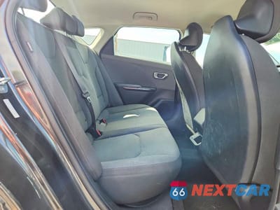 Zdjęcie 10 z 13 samochodu: 2025 KIA K4 LXS VIN:3KPFT4DE0SE088251 - miniatura