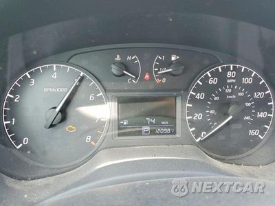 Zdjęcie 9 z 12 samochodu: 2014 NISSAN SENTRA S VIN:3N1AB7AP5EL688044 - miniatura