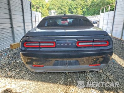 Zdjęcie 6 z 12 samochodu: 2019 DODGE CHALLENGER R/T SCAT PACK VIN:2C3CDZFJ4KH649731 - miniatura