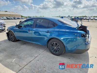 Drugie zdjęcie samochodu z przodu: 2026 TOYOTA CAMRY LE VIN:4T1DAACK6TU732062 - miniatura