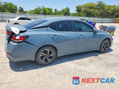 Trzecie zdjęcie samochodu z tyłu: 2025 NISSAN SENTRA SV VIN:3N1AB8CV5SY332516 - miniatura