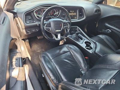 Zdjęcie 8 z 12 samochodu: 2015 DODGE CHALLENGER SXT PLUS VIN:2C3CDZBG2FH775229 - miniatura