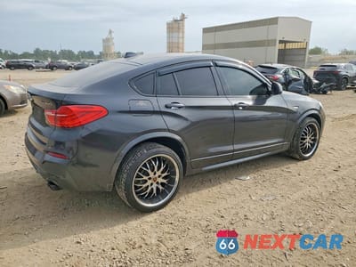 Trzecie zdjęcie samochodu z tyłu: 2017 BMW X4 XDRIVEM40I VIN:5UXXW7C59H0U25174 - miniatura