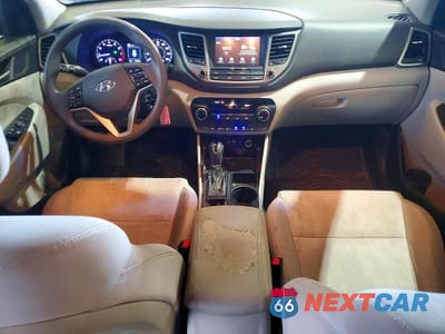 Zdjęcie 8 z 13 samochodu: 2018 HYUNDAI TUCSON SEL VIN:KM8J33A43JU678701 - miniatura