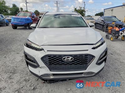 Piąte zdjęcie samochodu w środku: 2019 HYUNDAI KONA SEL VIN:KM8K62AA1KU234875 - miniatura