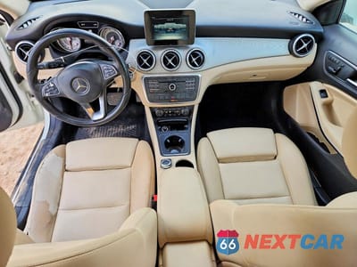 Zdjęcie 8 z 12 samochodu: 2017 MERCEDES-BENZ GLA 250 VIN:WDCTG4EB9HJ336062 - miniatura