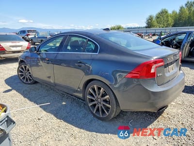 Drugie zdjęcie samochodu z przodu: 2015 VOLVO S60 PREMIER VIN:YV126MFK0F2334656 - miniatura