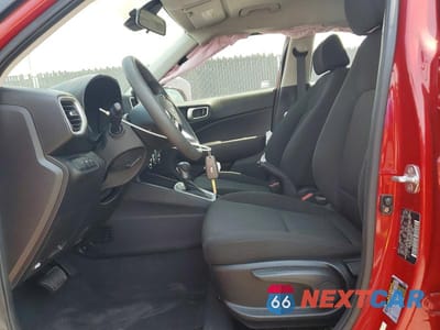 Zdjęcie 7 z 13 samochodu: 2021 HYUNDAI VENUE SE VIN:KMHRB8A34MU071446 - miniatura