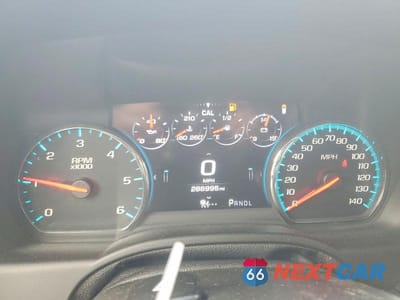 Zdjęcie 9 z 13 samochodu: 2017 GMC YUKON XL DENALI VIN:1GKS2HKJ1HR397561 - miniatura