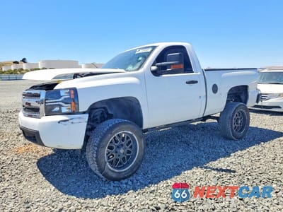 2007 CHEVROLET SILVERADO K1500 1GCEK14C37Z567447 - główne zdjęcie licytacji z USA - miniatura