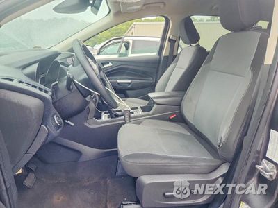 Zdjęcie 7 z 13 samochodu: 2019 FORD ESCAPE SE VIN:1FMCU9GDXKUB30955 - miniatura